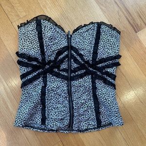 black and white floral corset top!